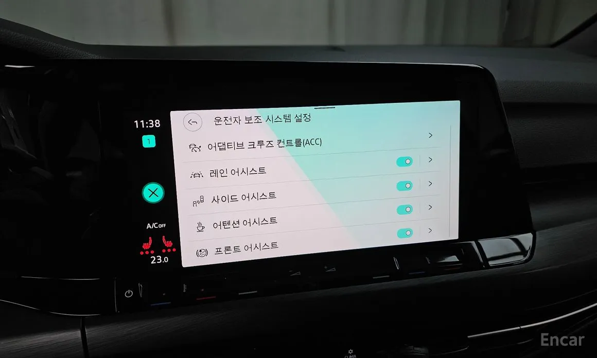 Фото 18 - Volkswagen Golf