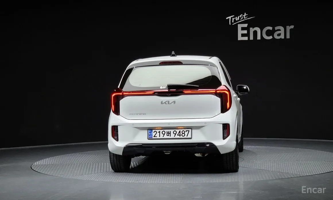 Фото 4 - Kia Morning