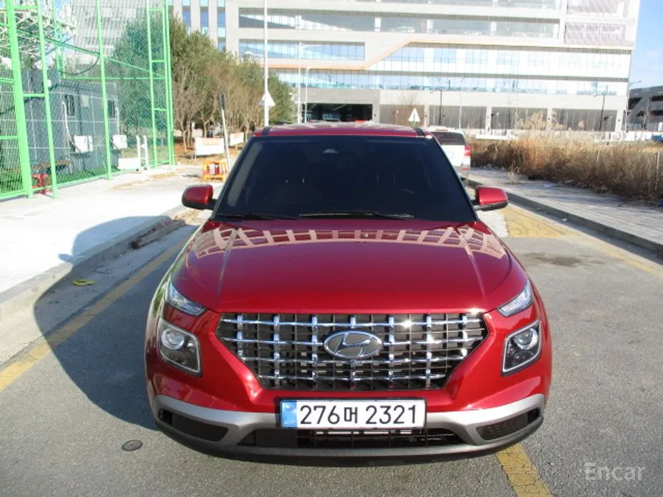 Фото 1 - Hyundai Venue