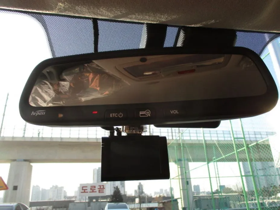 Фото 17 - Hyundai Venue