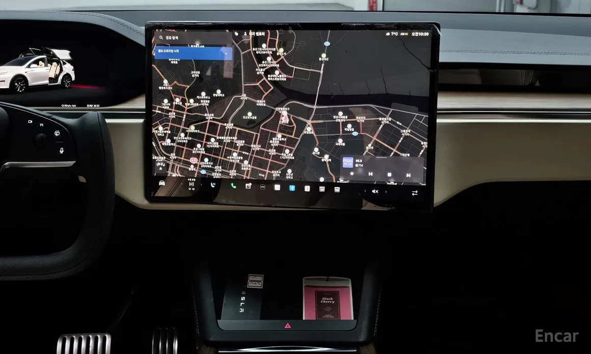 Фото 18 - Tesla Model X