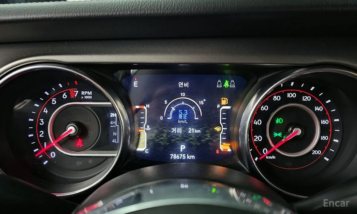 Фото 8 - Jeep Gladiator