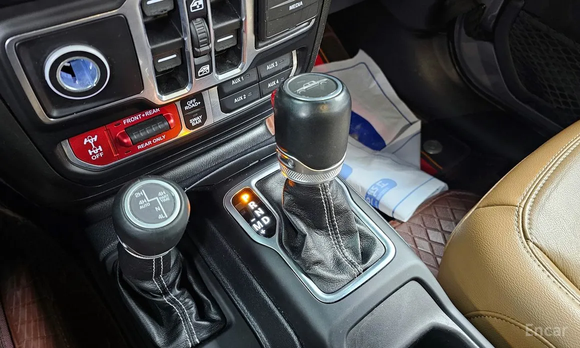 Фото 9 - Jeep Gladiator