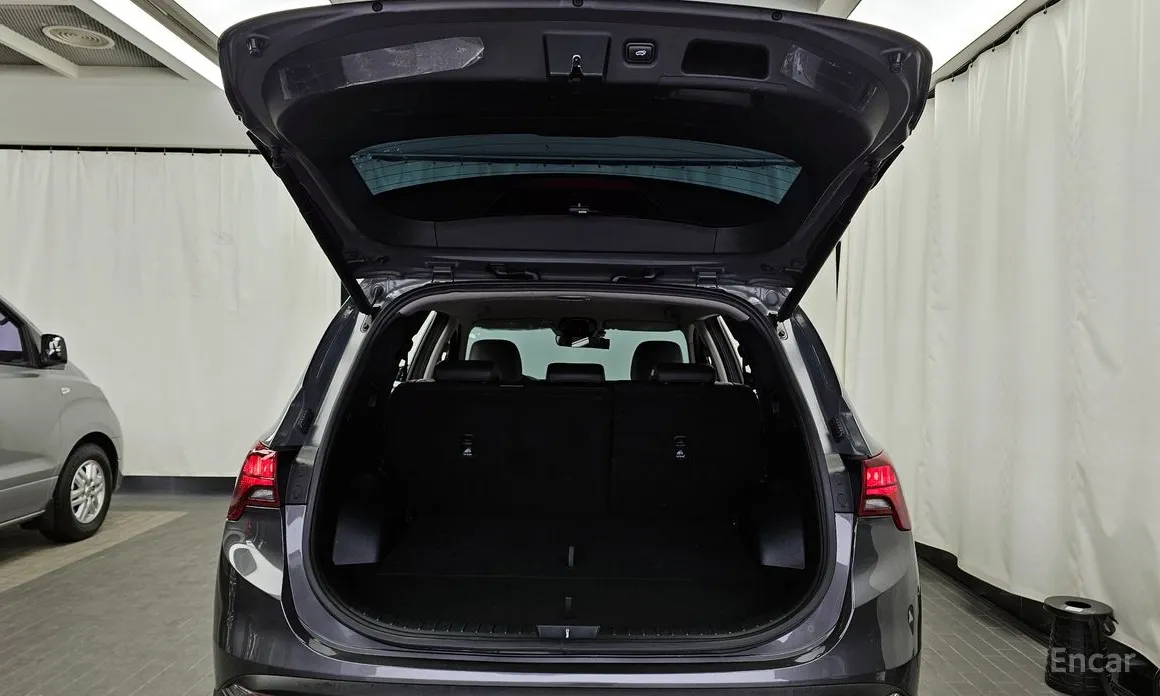 Zdjęcie 20 - Hyundai Santa Fe