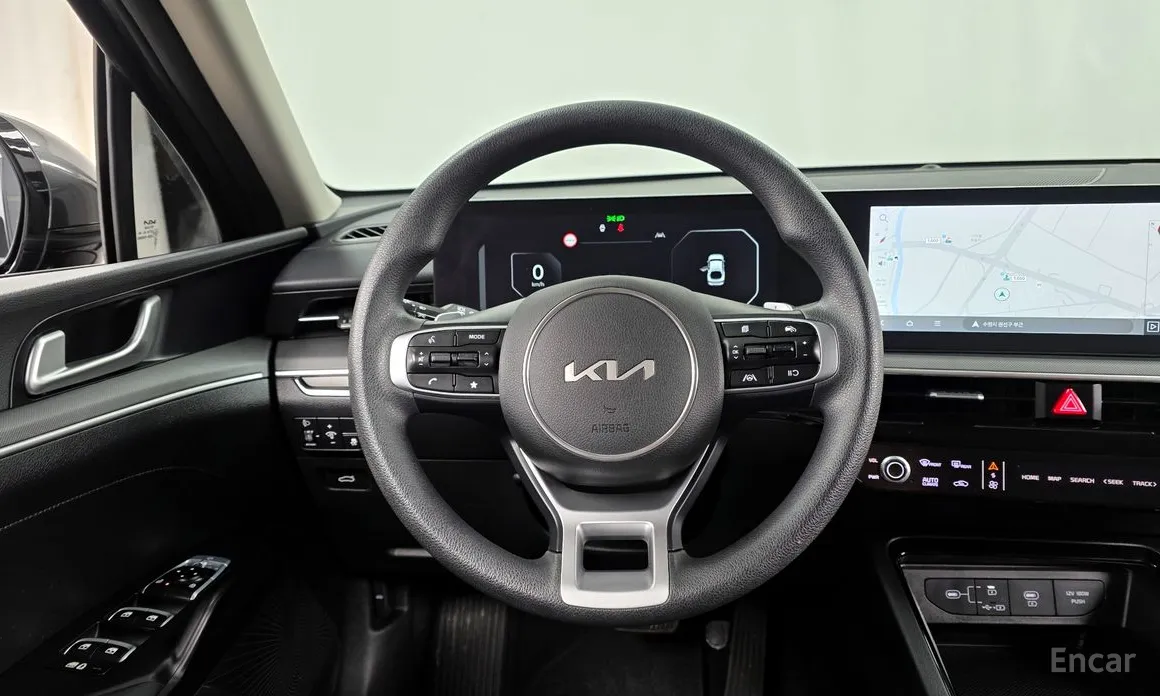 Фото 13 - Kia K5