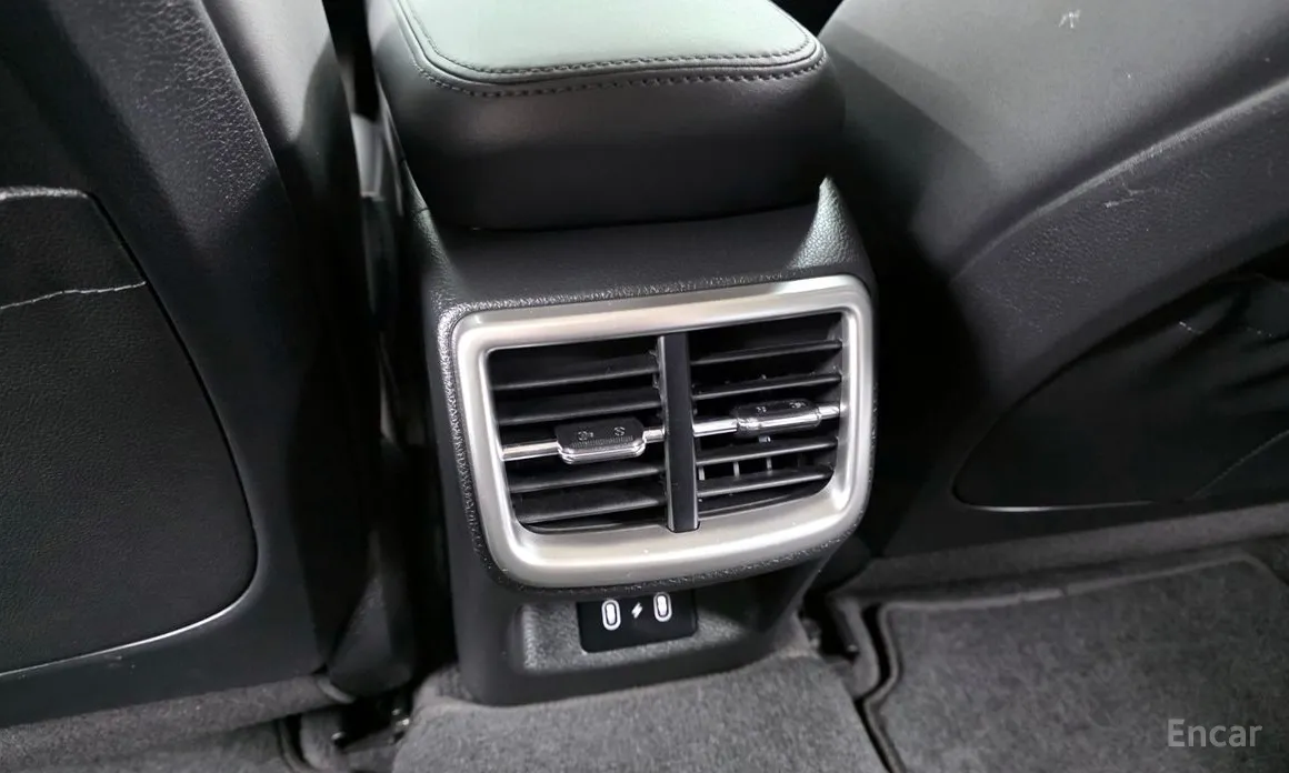 Фото 19 - Kia K5