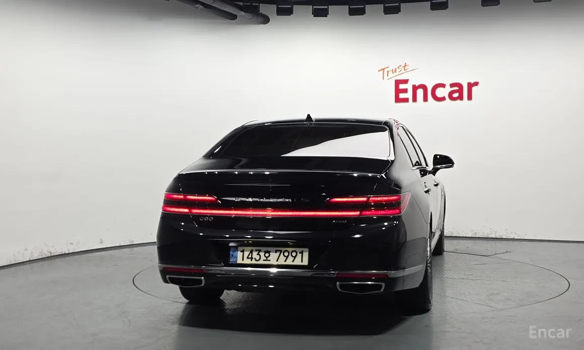 Фото 4 - Genesis G90