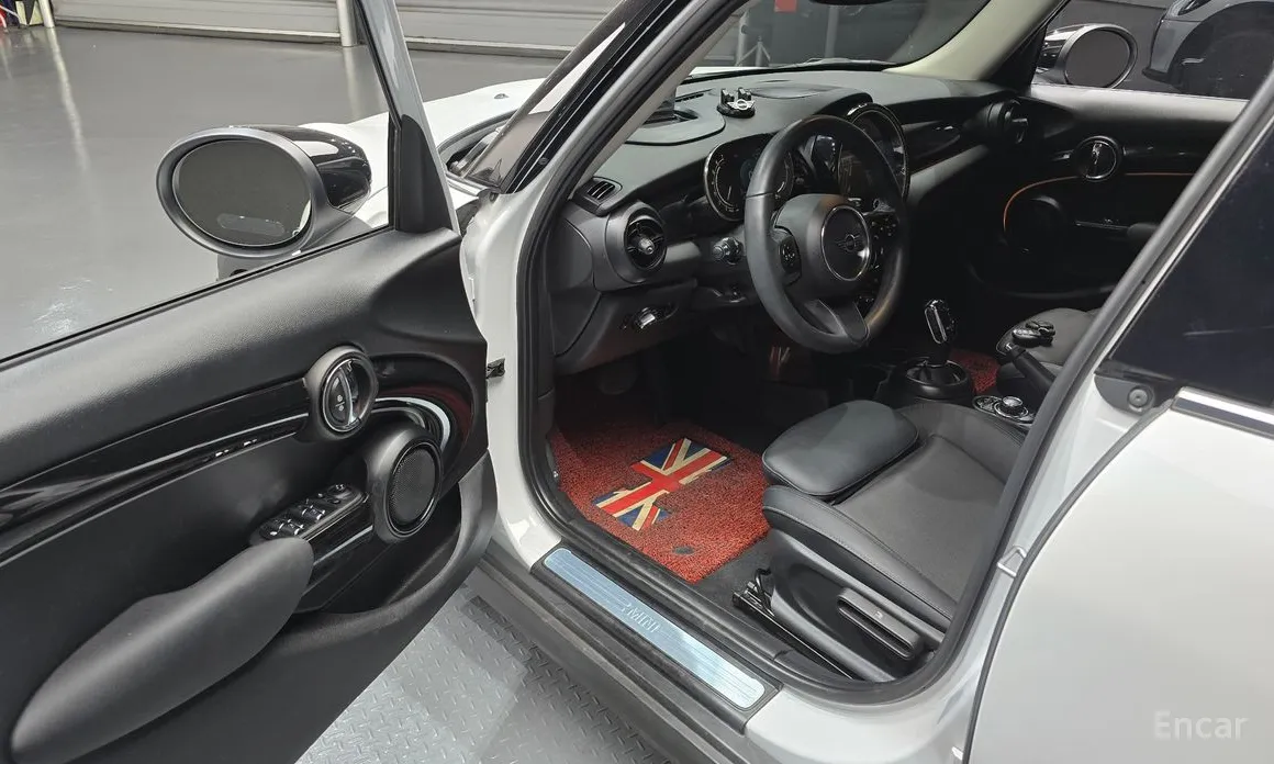 Mini Cooper 2001 5Door Classic