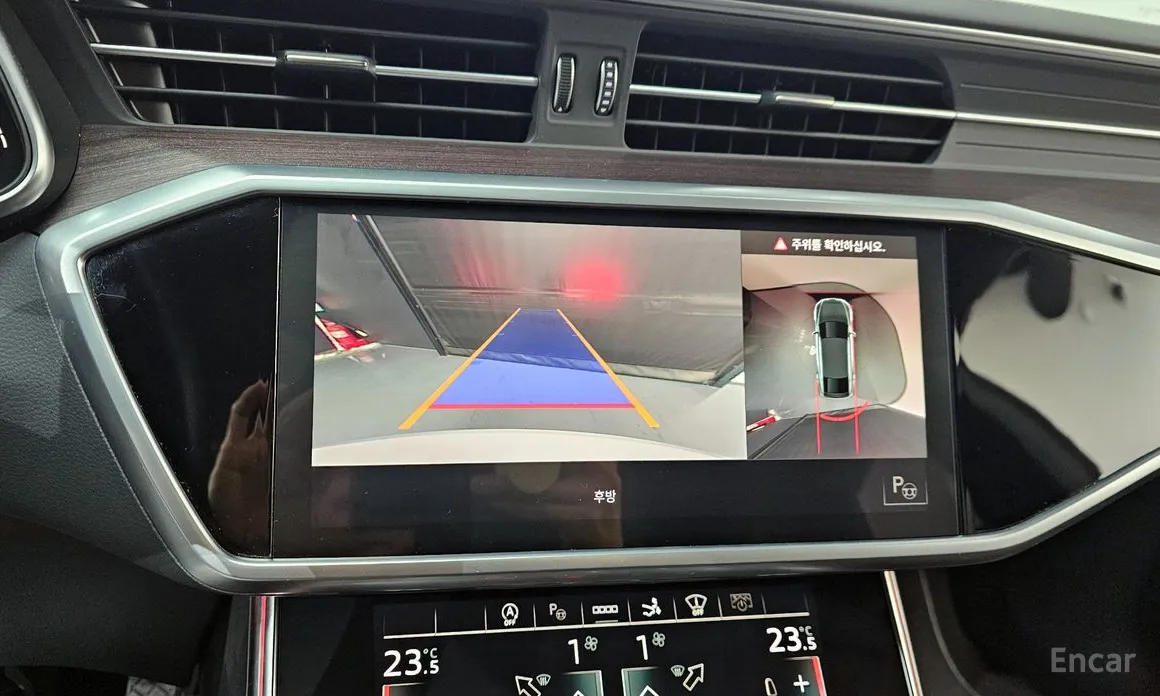 Фото 15 - Audi A7