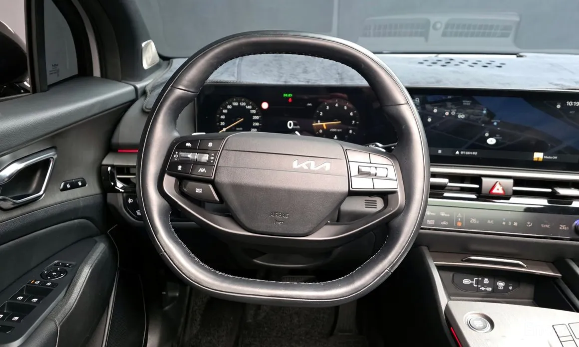 Фото 13 - Kia Sportage