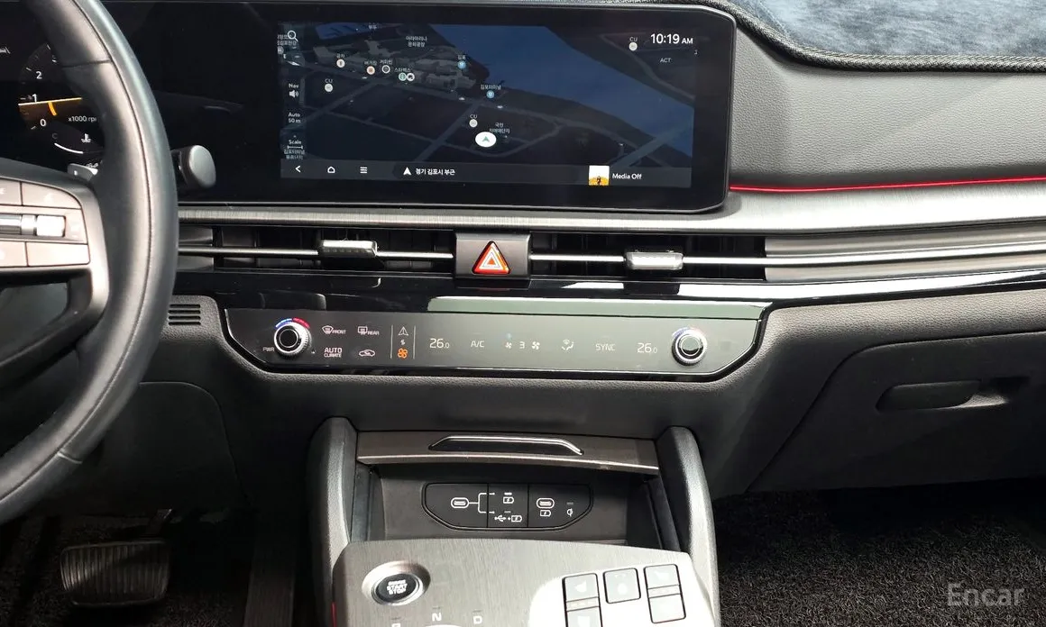 Фото 14 - Kia Sportage