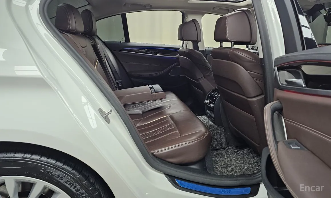 Фото 12 - BMW 5 Series