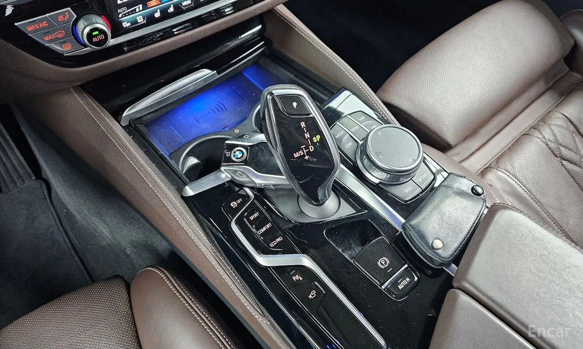 Фото 9 - BMW 5 Series