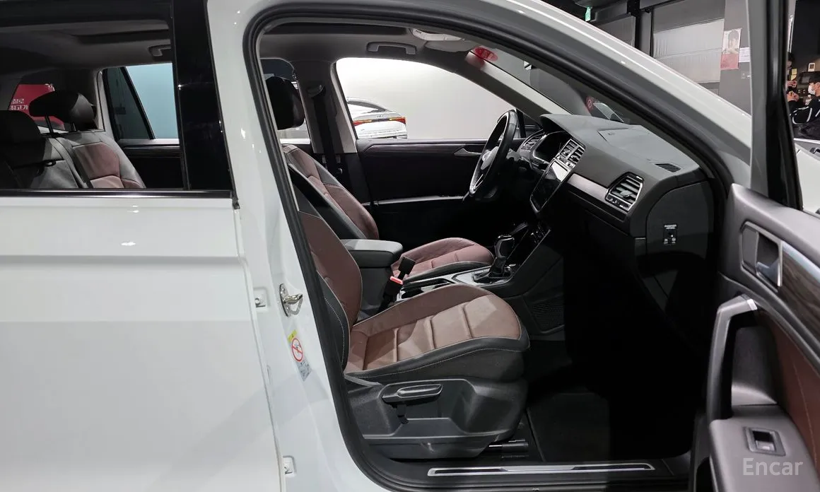 Фото 10 - Volkswagen Tiguan