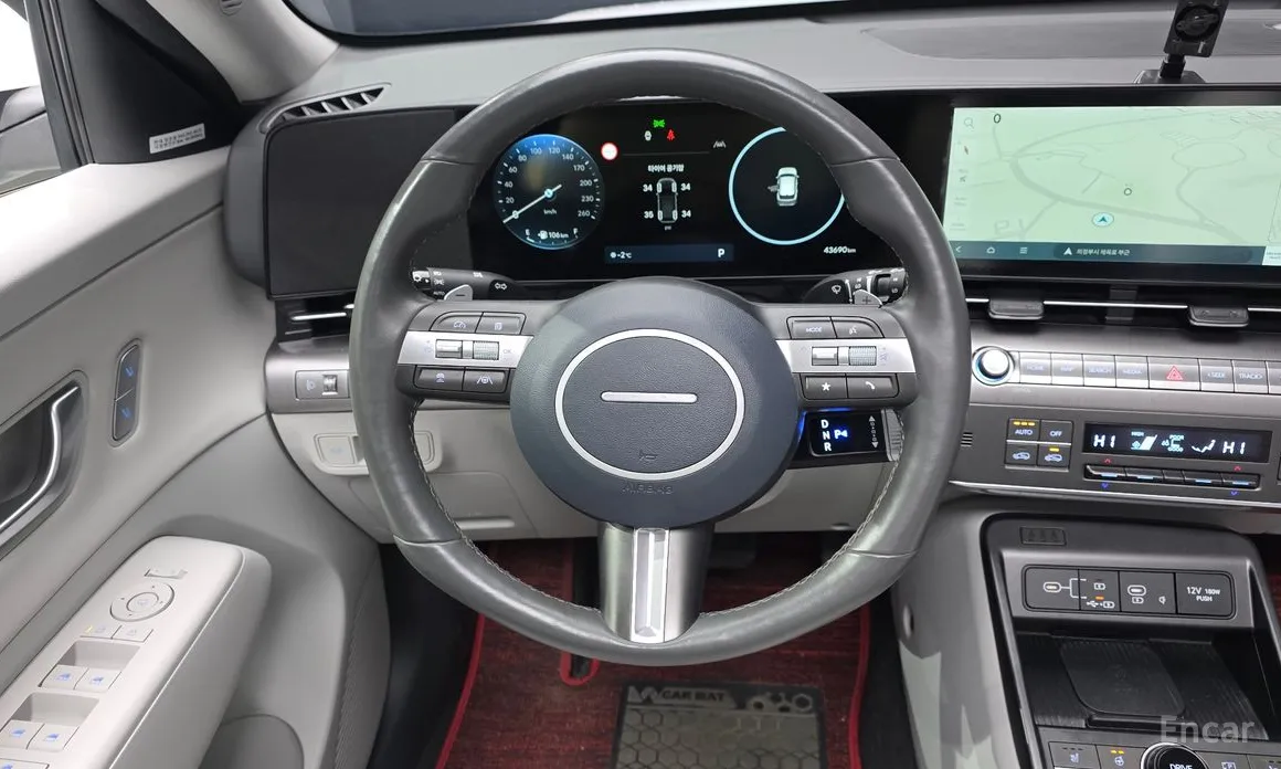 Фото 13 - Hyundai Kona