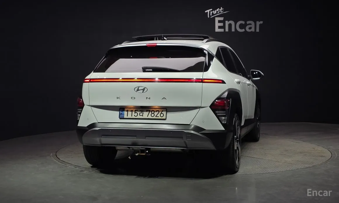 Фото 4 - Hyundai Kona