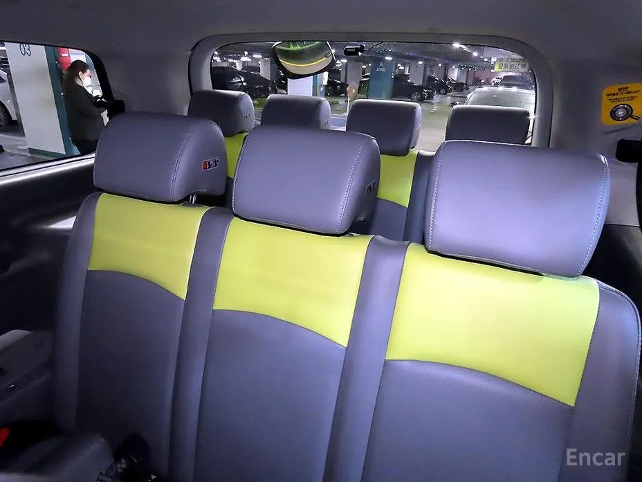 Фото 8 - Hyundai Starex