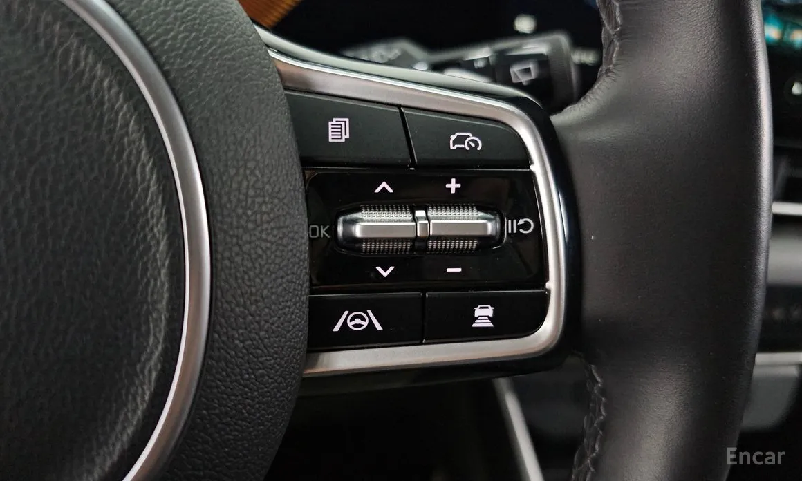 Фото 18 - Kia Carnival