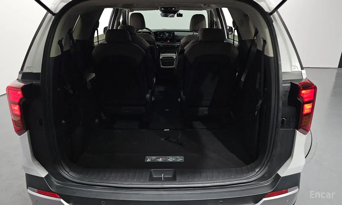 Фото 20 - Kia Carnival