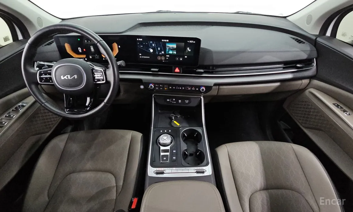 Фото 7 - Kia Carnival