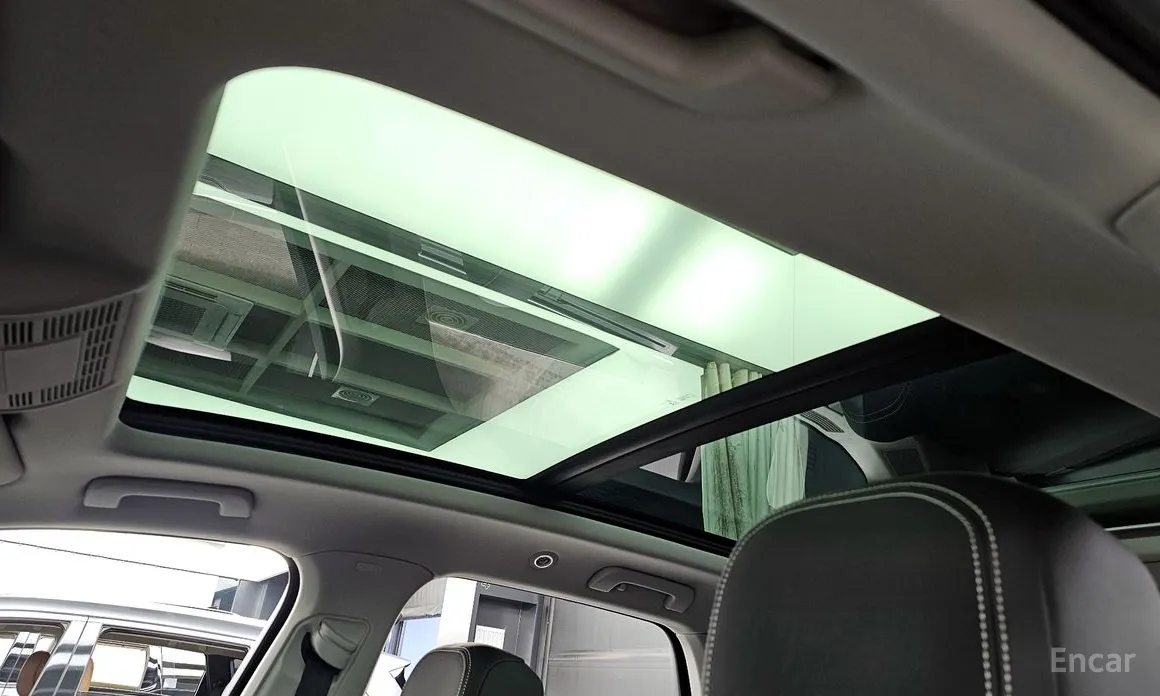 Фото 19 - Volkswagen Touareg