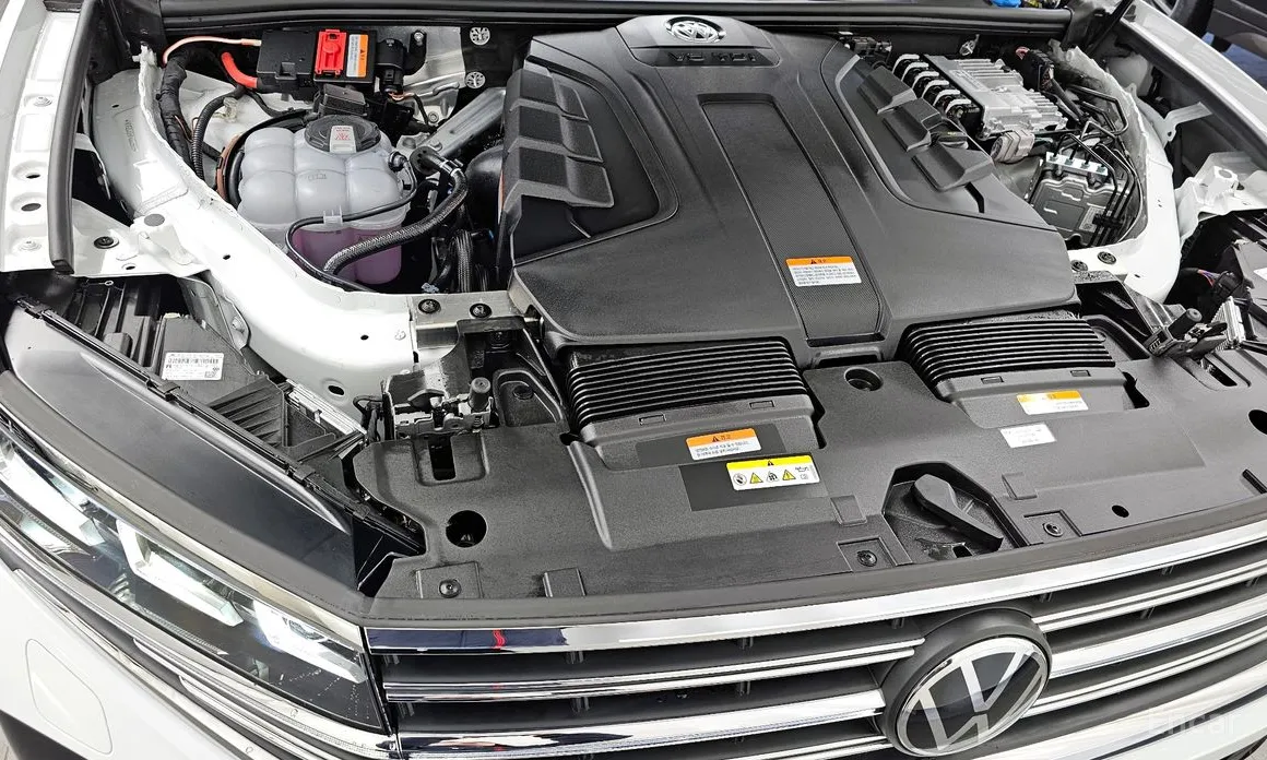 Фото 6 - Volkswagen Touareg