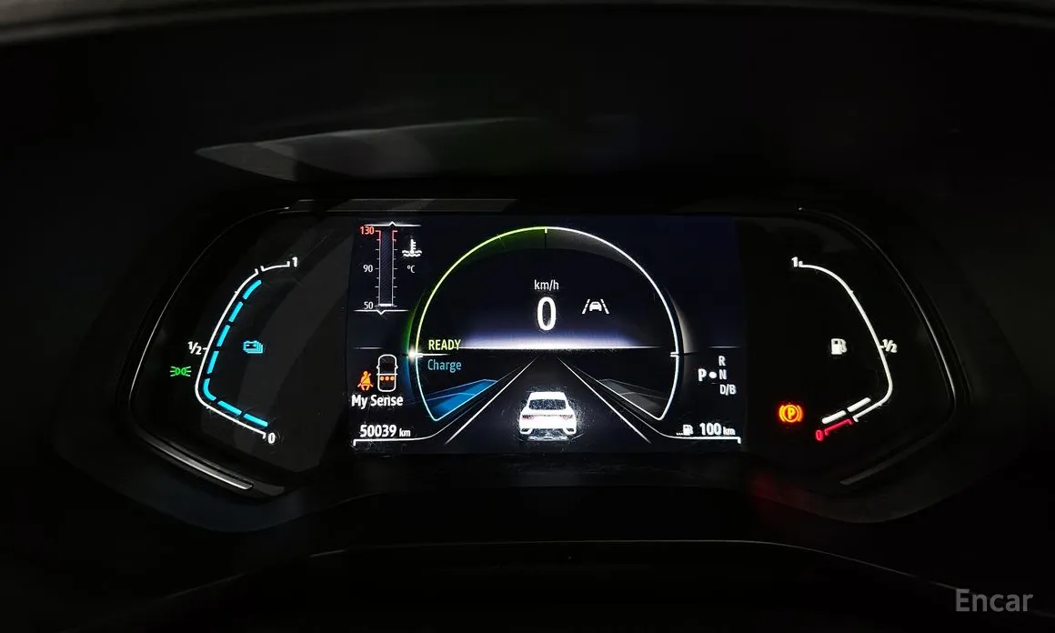 Фото 8 - Renault XM3