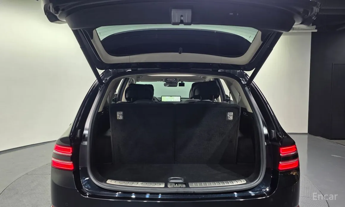 Фото 20 - Genesis GV80