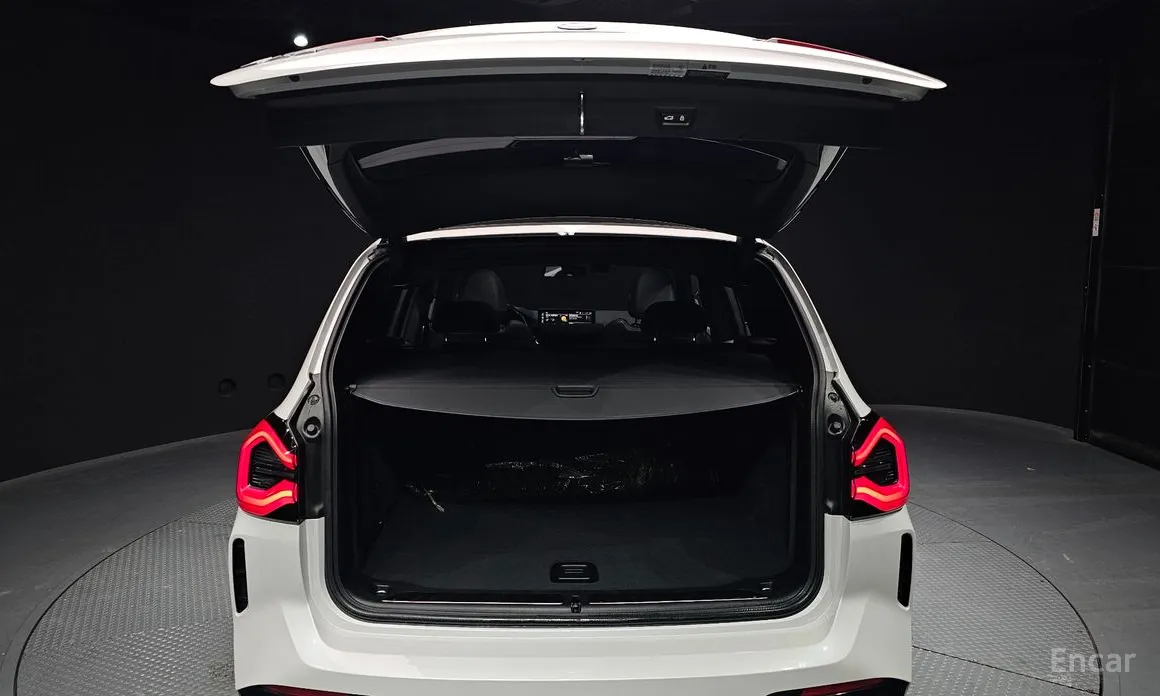 Фото 20 - BMW iX3