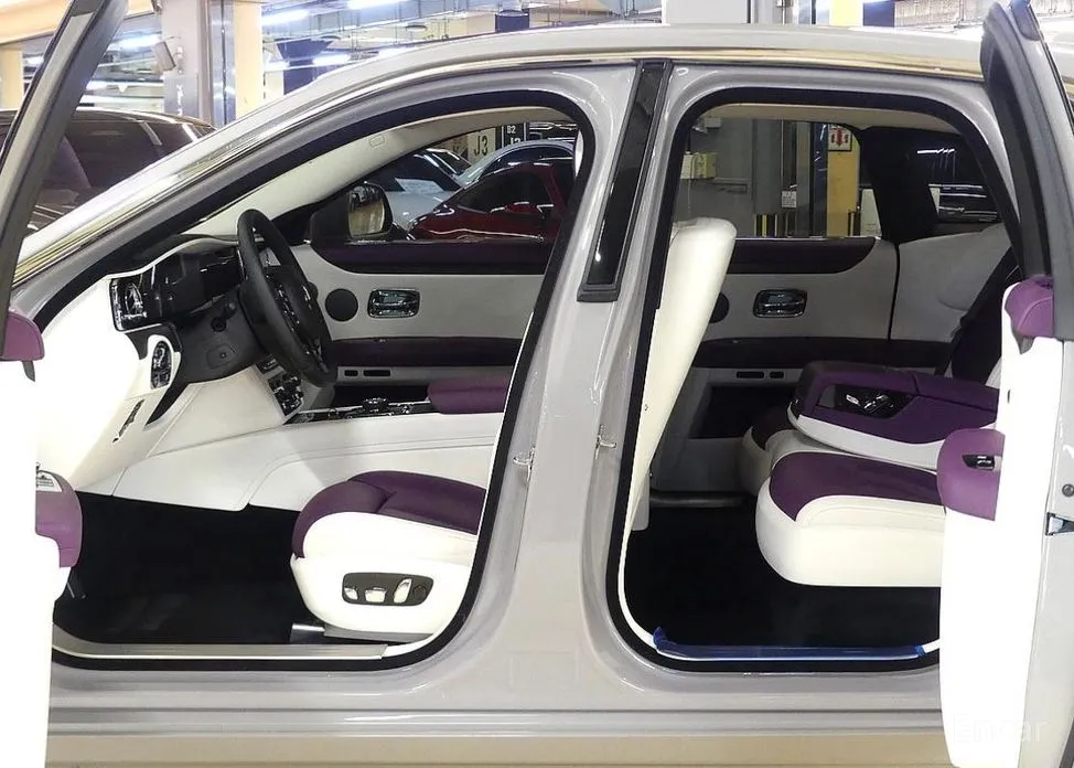 Фото 19 - Rolls-Royce Ghost