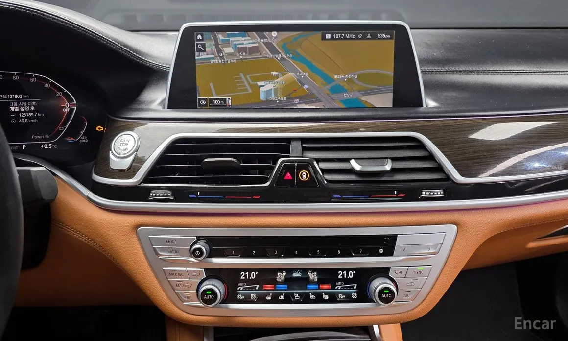 Фото 14 - BMW 7 Series