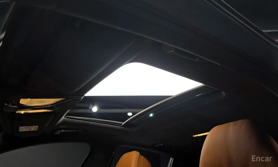 Фото 17 - BMW 7 Series