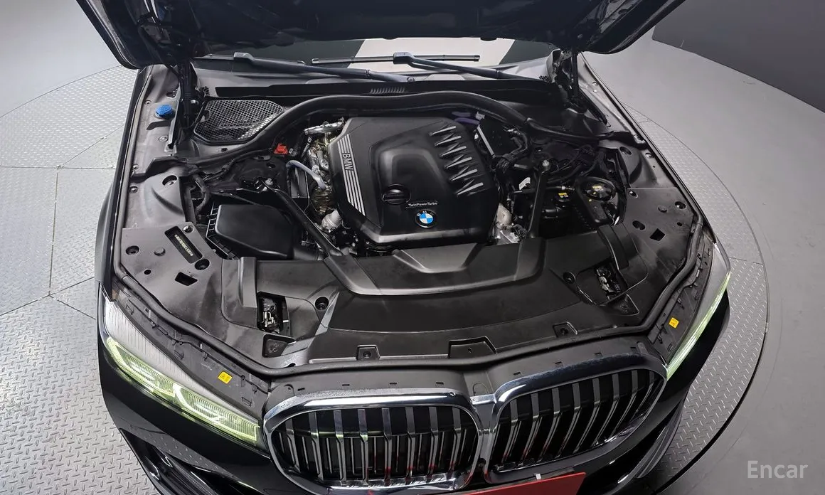 Фото 6 - BMW 7 Series
