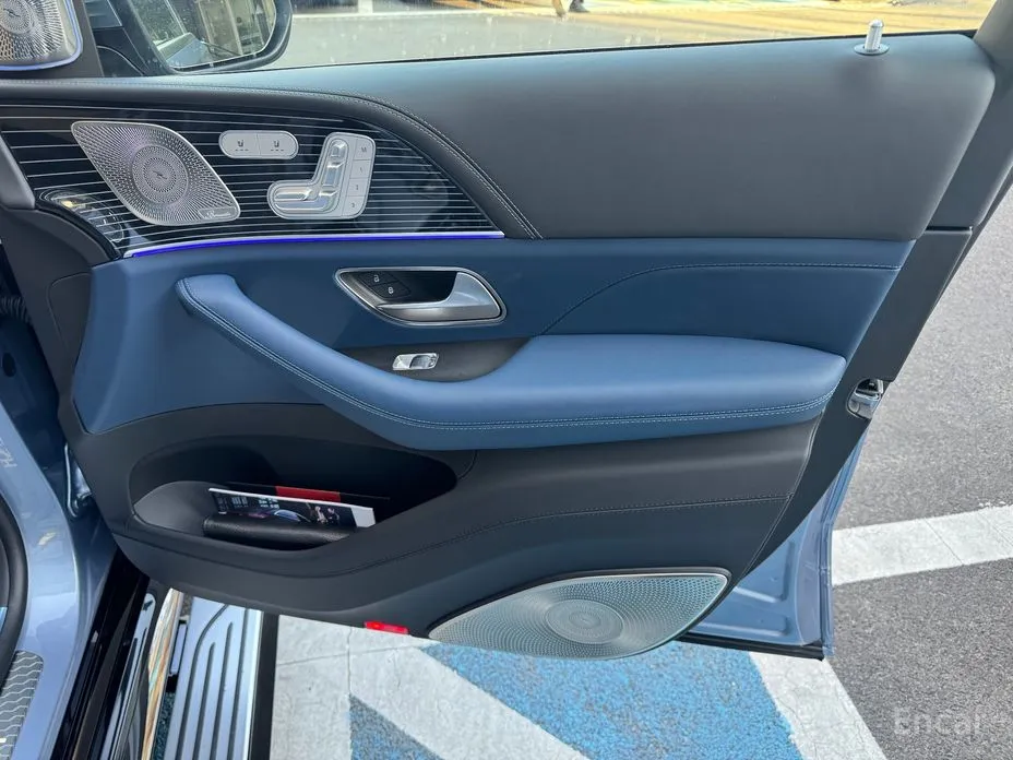 Фото 16 - Mercedes-Benz GLS-Class