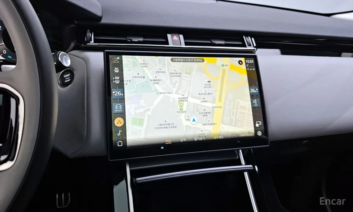 Фото 14 - Land Rover Range Rover Velar