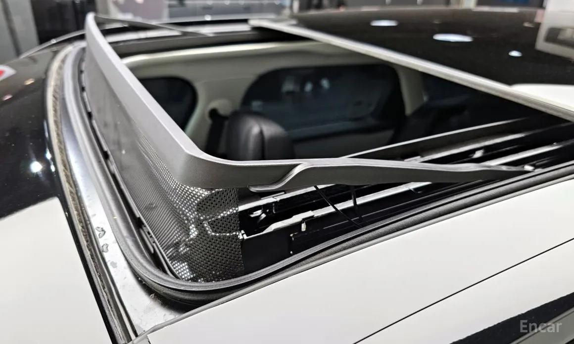 Фото 19 - Land Rover Range Rover Velar