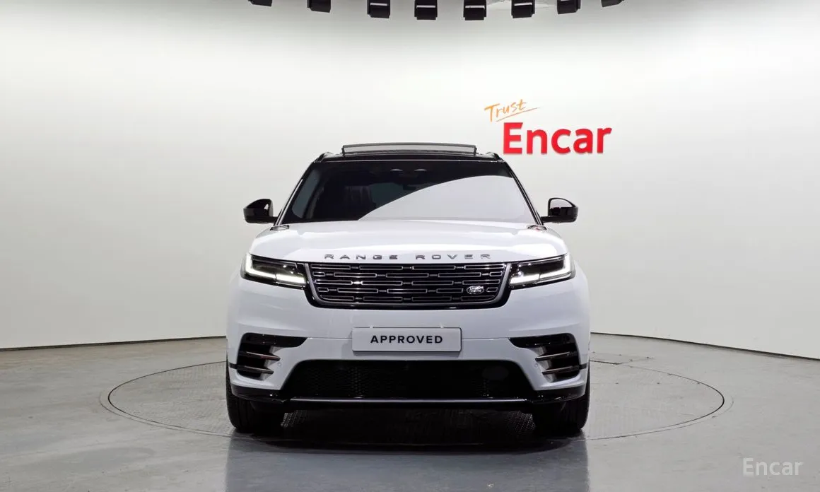 Фото 8 - Land Rover Range Rover Velar