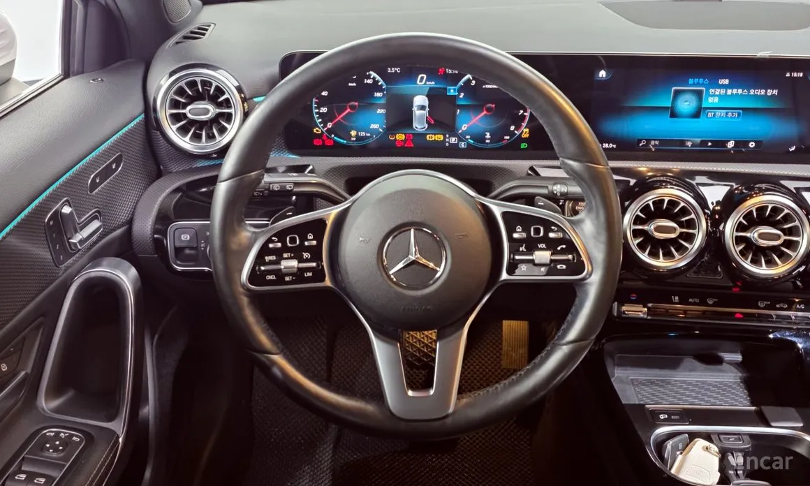 Фото 13 - Mercedes-Benz A-Class