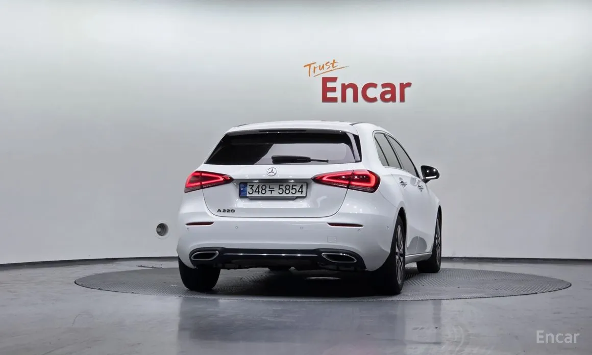 Фото 4 - Mercedes-Benz A-Class