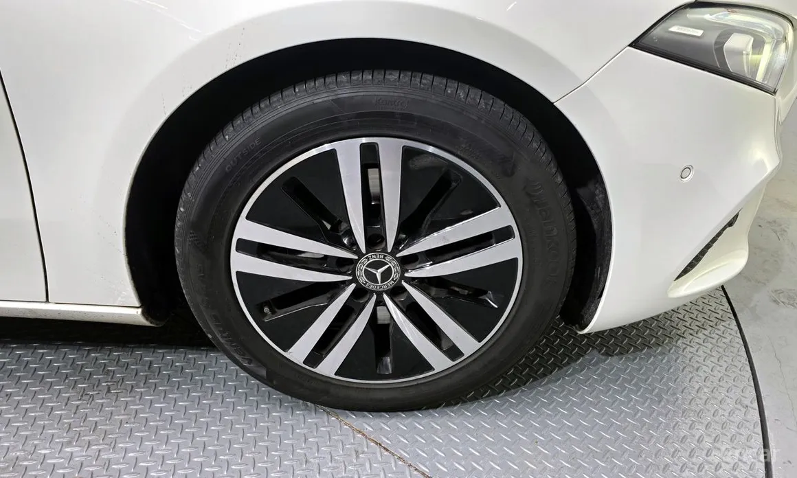 Фото 5 - Mercedes-Benz A-Class