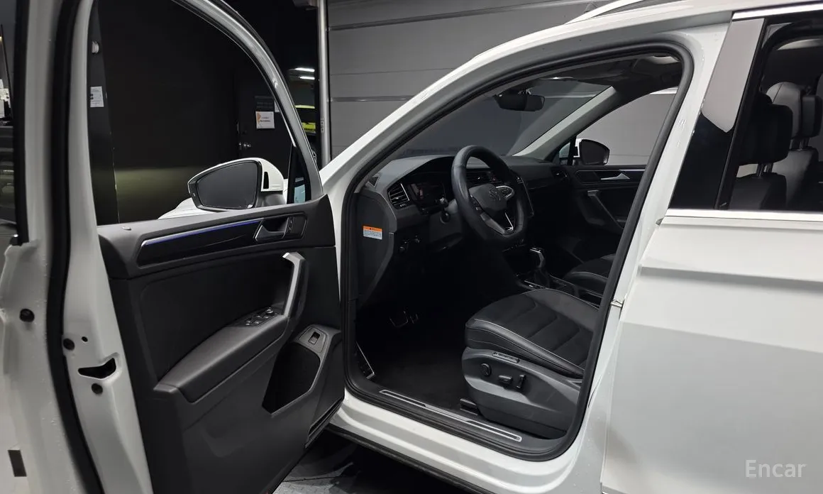 Фото 11 - Volkswagen Tiguan