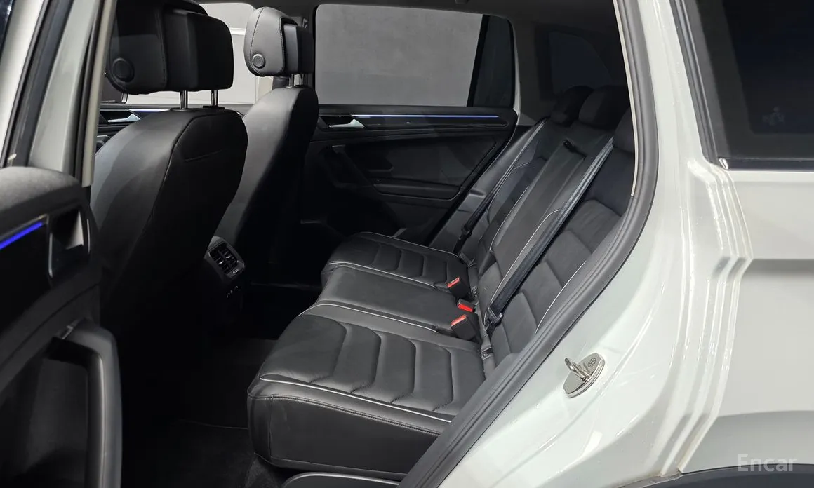 Фото 12 - Volkswagen Tiguan