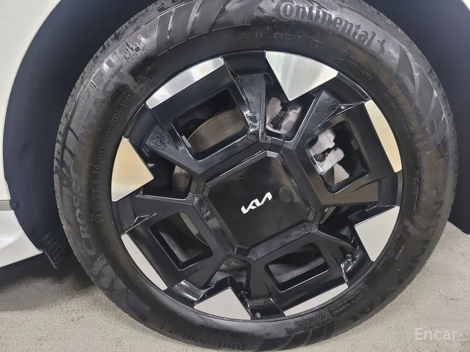 Фото 20 - Kia Carnival