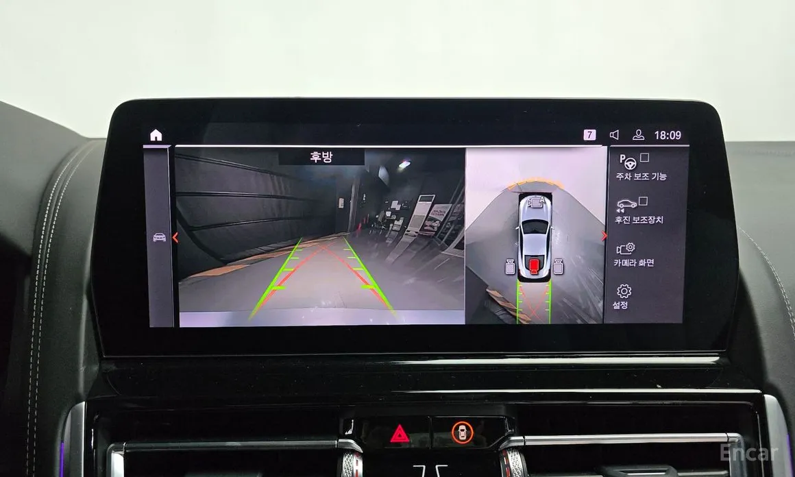 Фото 15 - BMW 8 Series