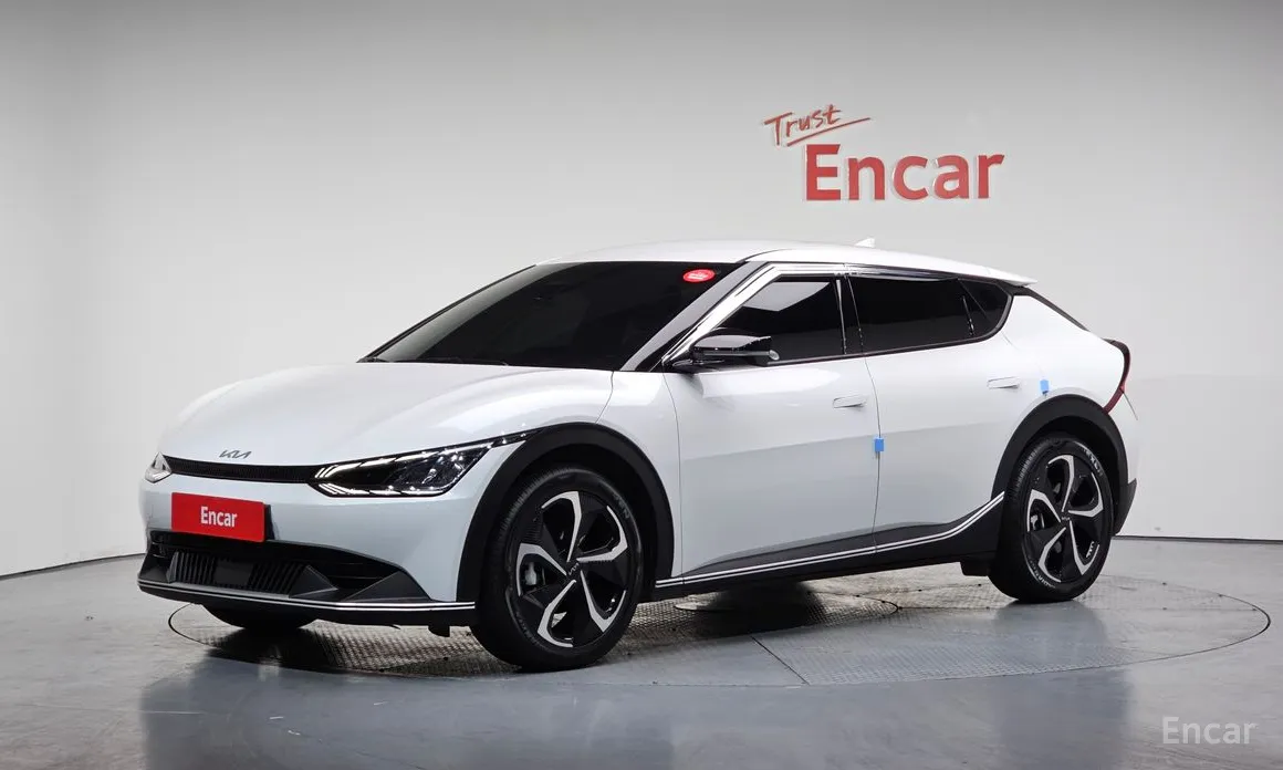 Фото 1 - Kia EV6