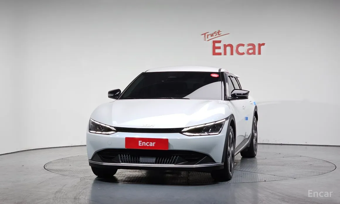 Фото 3 - Kia EV6