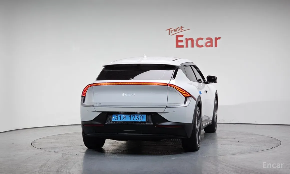 Фото 4 - Kia EV6