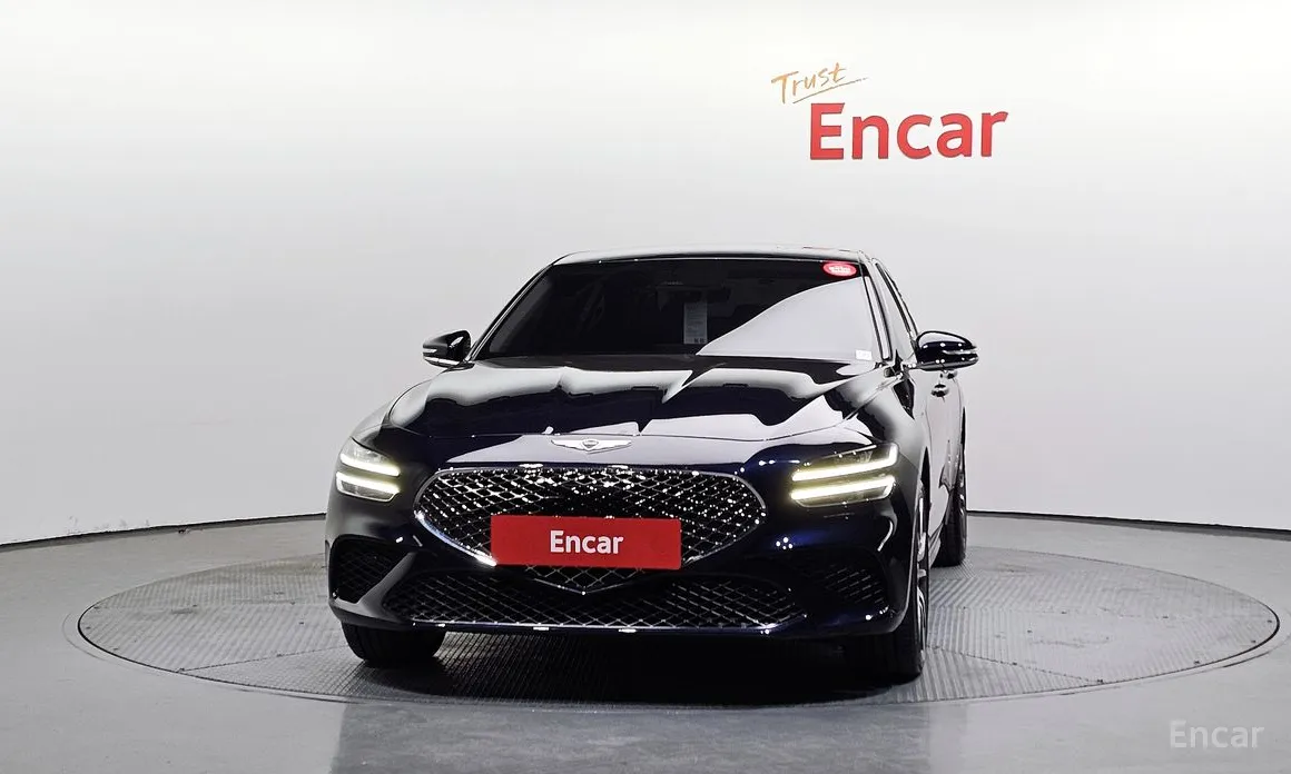 Фото 3 - Genesis G70