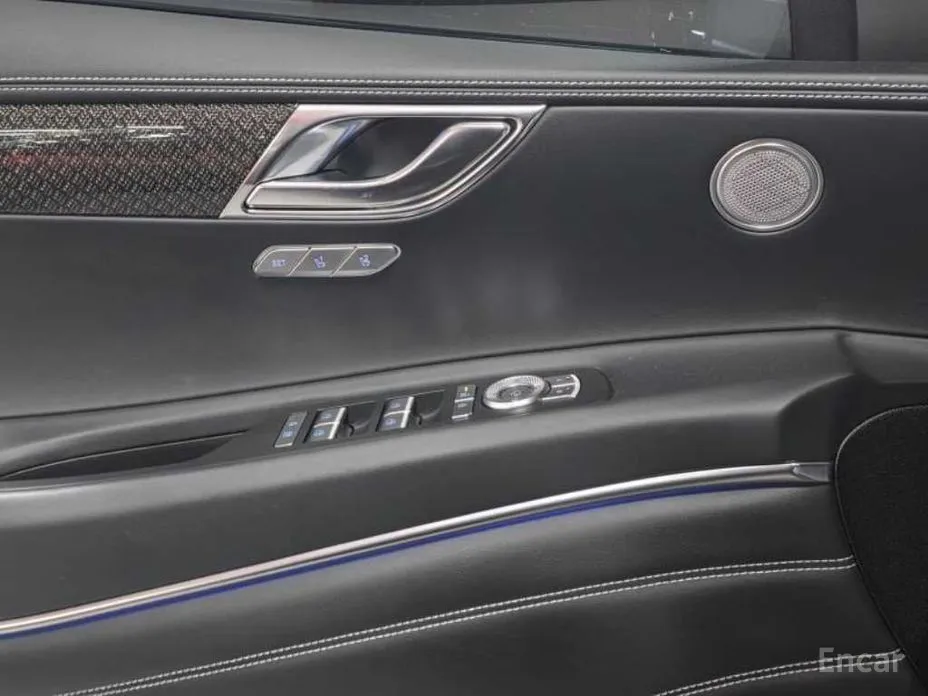 Фото 9 - Genesis GV80