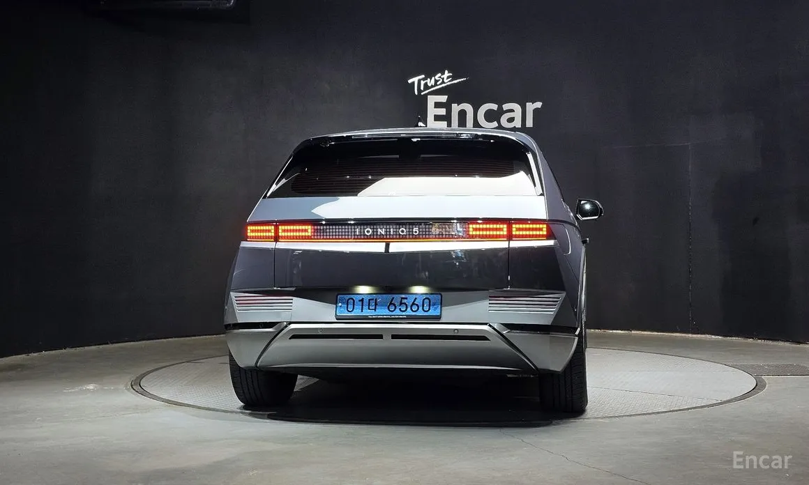 Фото 4 - Hyundai Ioniq 5